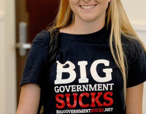 Politicon 2017 - Big Gov Sucks Shirt